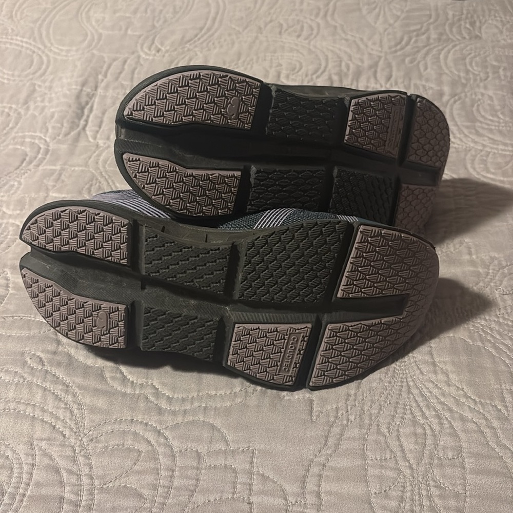 Women’s On Cloudgo Shoes - Picture 2 of 6
